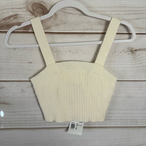 Forever 21 Ivory Sleeveless Sweater Crop Top Cami Size Small - Picture 1 of 4